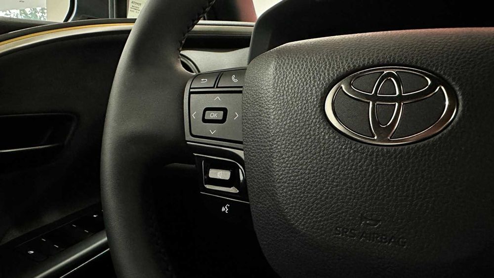 Toyota C-HR 2024 2.0 Hybrid e-CVT AWD-i • Premium Premiere Edition