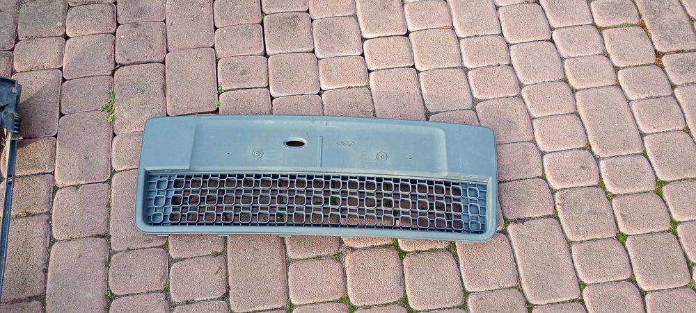 Решітка бампера Ford Fuzion 2006-2012