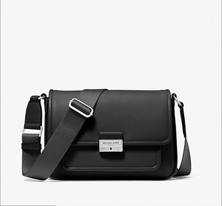 Michael Kors Bradshaw Medium в подарунковій коробці