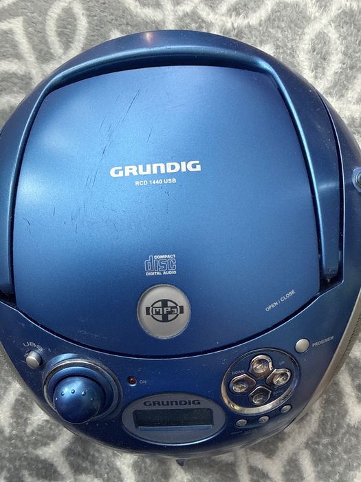 Sprzedam Radio CD GRUNDIG