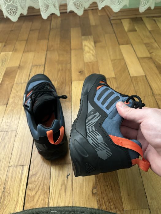 Adidas terrex swift solo 2