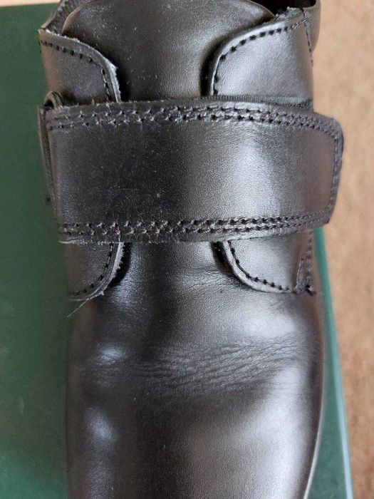 Кожаные туфли braska 33-34 размер