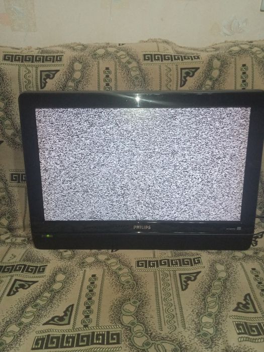 Телевизор PHILLIPS 23 PFL 5322/58 б/в