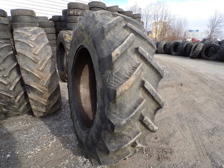 opona 20.8R38 Goodyear Super Traction (1900 netto)