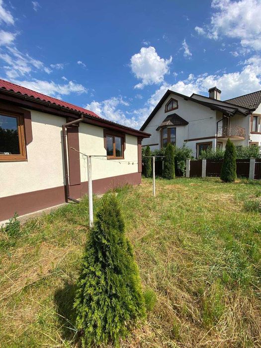 Будинок недалеко від Міста,6 соток Землі