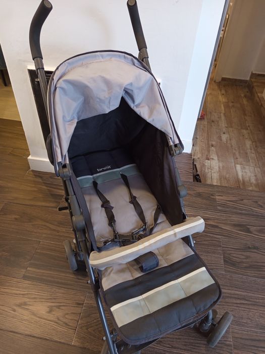 Carrinho de passeio de bebé da Brevi
