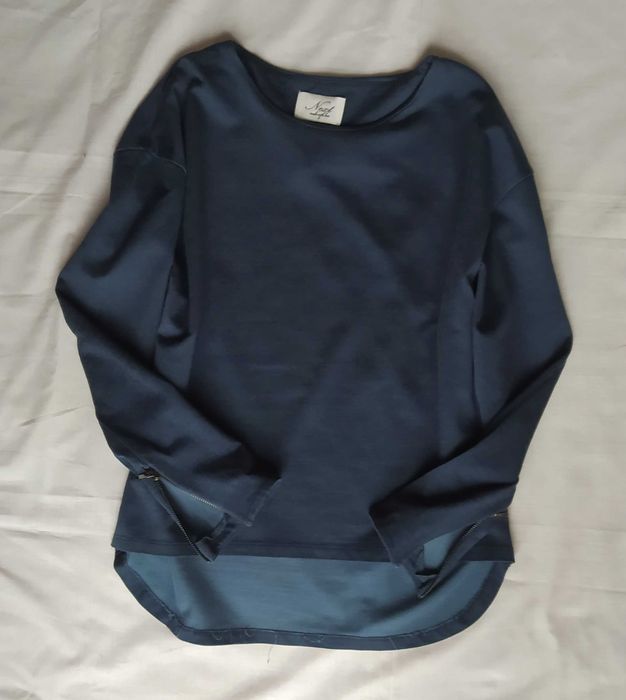 Next granatowa Bluza zamki na rękawach ; tył dłuższy rozm.S/M