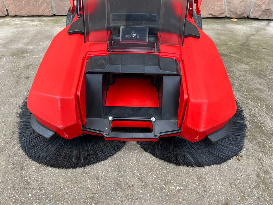 Підмітальна машина Einhell TE-SW 18/610 Li соло без аку і зарядки