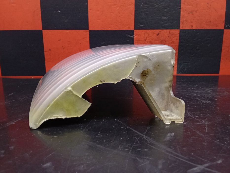 Refletor da Cabine Esquerdo MITSUBISHI TRUCKS Canter
