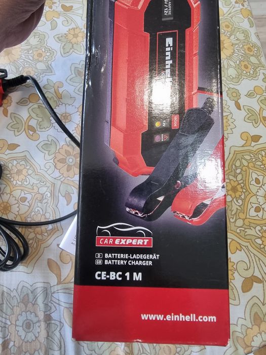 Inteligentny prostownik einhell CE-BC 1M