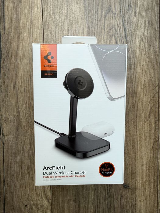 Spigen arcfield dual ładowarka magsafe