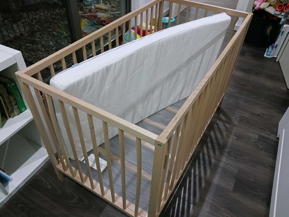 Berço IKEA em excelente estado
