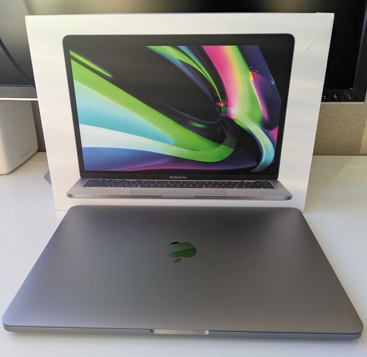 Apple MacBook Pro 13,3 1 ТБ M1 Space Grey 2020