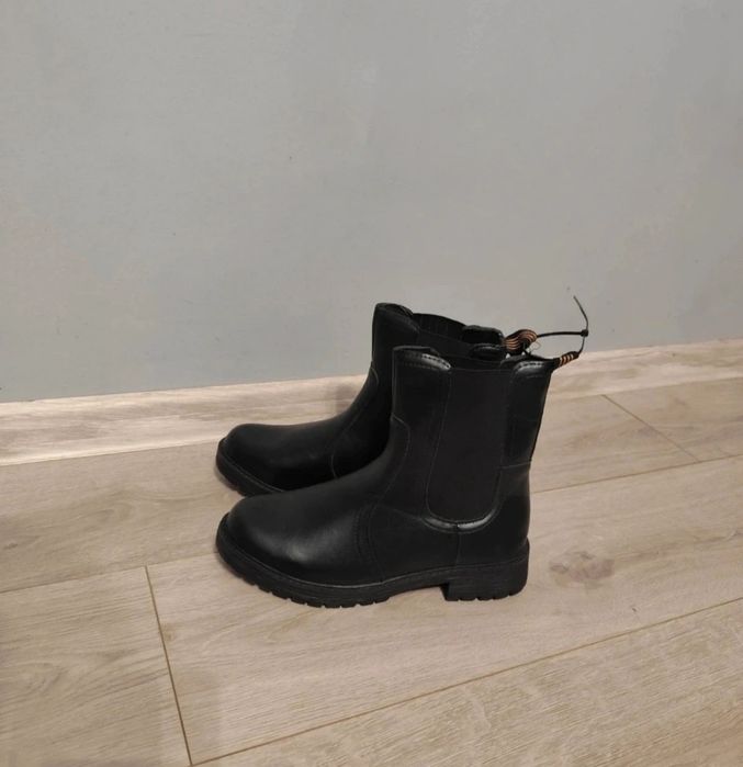 Damskie buty botki za kostkę r 38 T&R