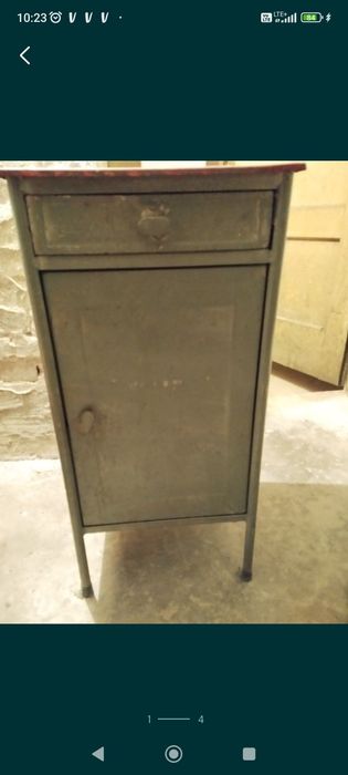 Wojskowa stara szafka przyłóżkowa metalowa