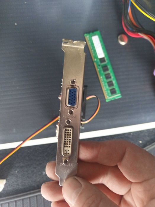 Блок GameMax GM. Оперативна пам'ять.відеокарта gf 9500