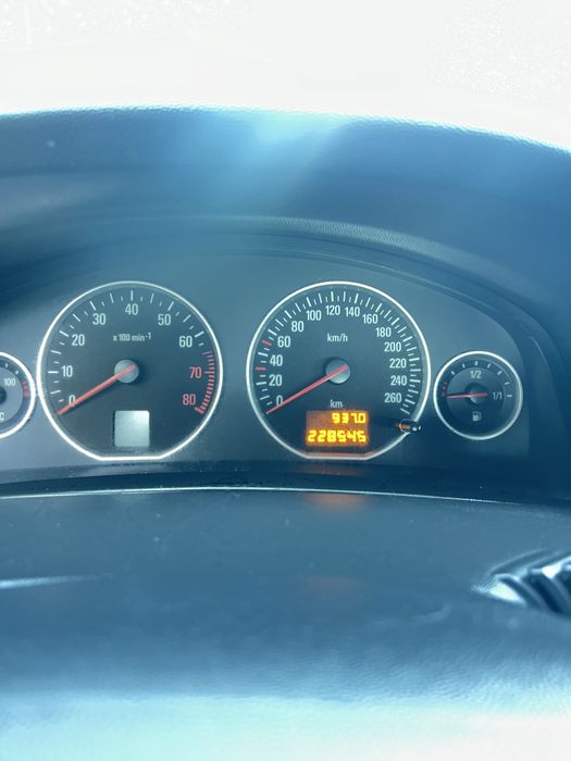 Продам Vectra 2004 VIN W0L0ZCF6941054215 фото оголошення 18 з 24