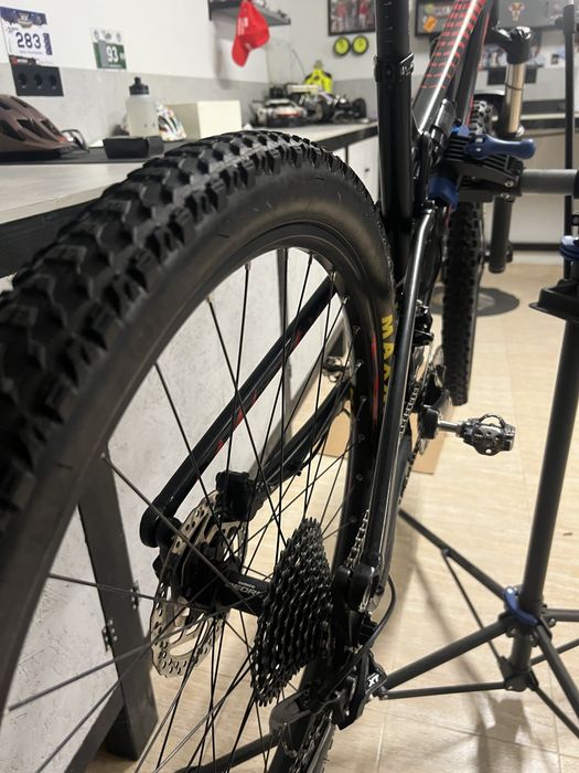 Bicicleta Focus Spine 27.5 Suspensão total