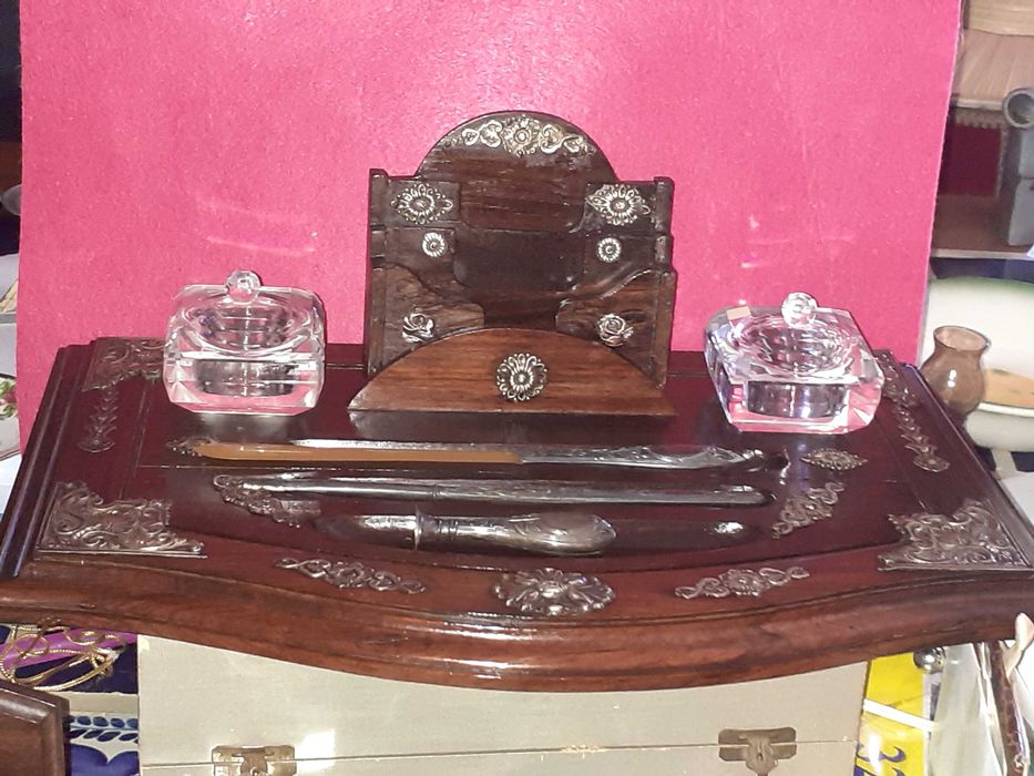 Tinteiro em Pau Santo e Prata