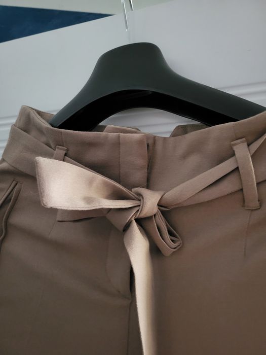 Eleganckie spodnie Massimi Dutti