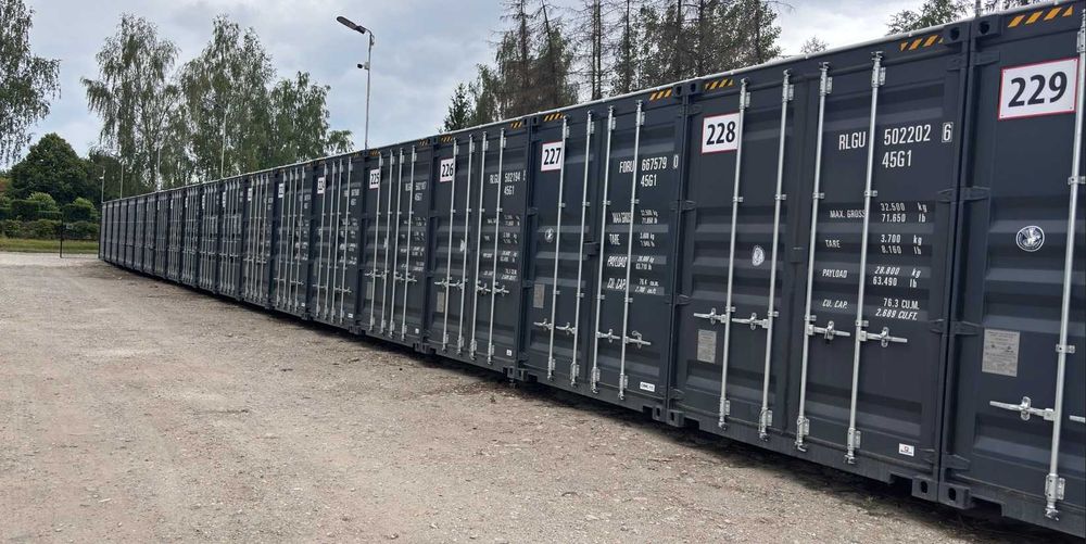 Pabianice MAGAZYN KONTENEROWY  7,5 m2 ( ALARM OCHRONA Podjazd grupy )