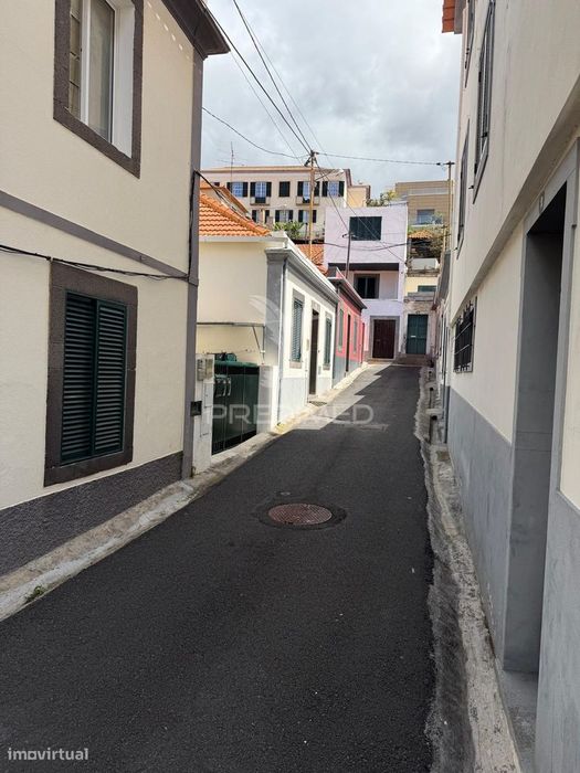 Ilha da Madeira casa T3+1, no Funchal