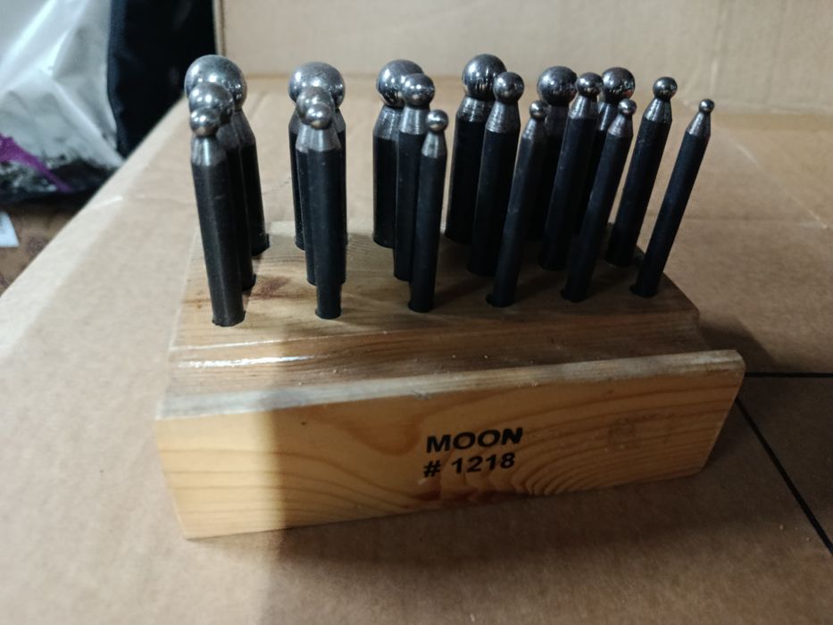 Conjunto de punções