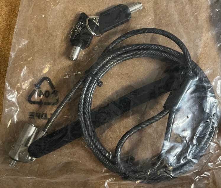Cadeado para portateis - UltraSlim Keyed Cable Lock