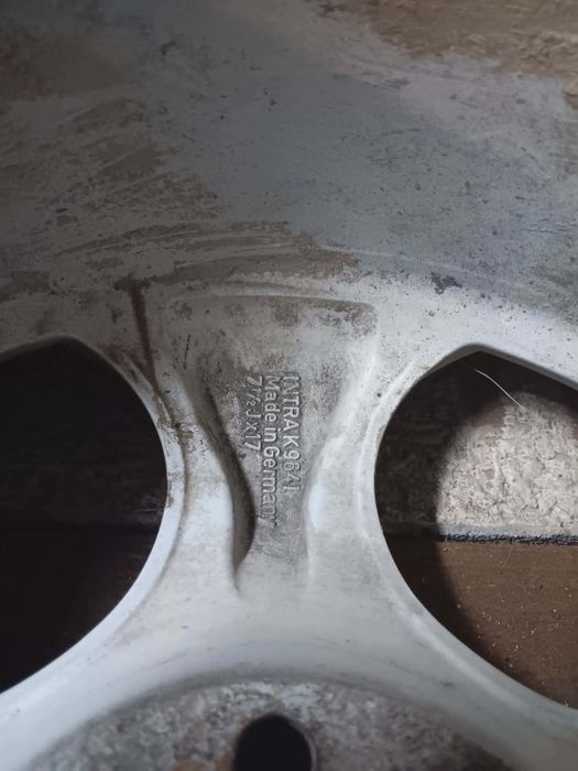 Alufelgi audi Volkswagen 17 cali