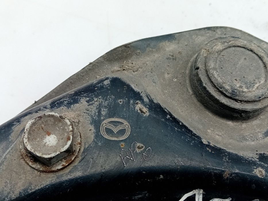 Braço de suspensão frente direito MAZDA 6 Sedan (GH)