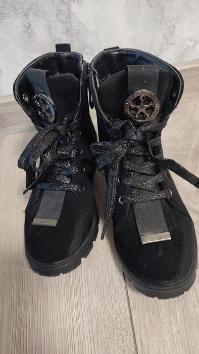 Черевики на дівчинку, розмір 32,