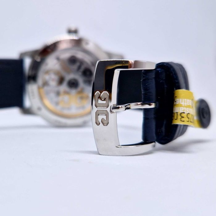 Glashütte Senator Excellence 1-36-01-05-02-01