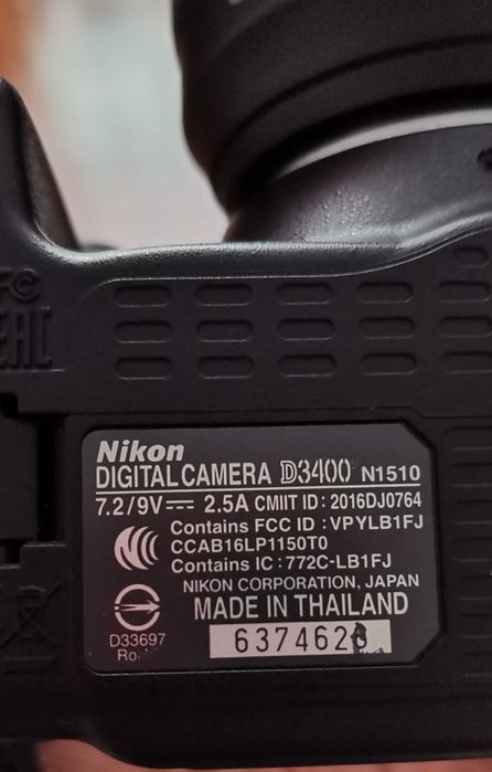 Máquina fotográfica Nikon