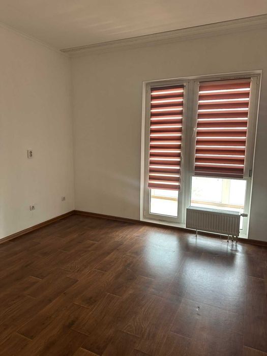 Оренда 1к.квартири під офіс,ЖК Ревуцький,50м,метро 10хв!
