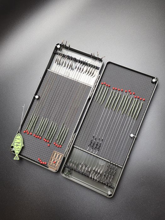 Zestaw 32 przyponów karpiowych #4 w piórniku Fiszka