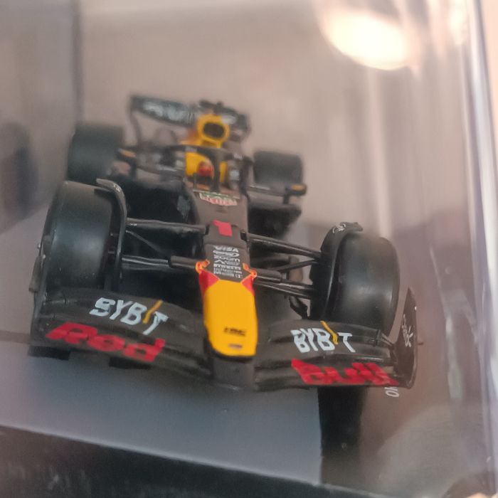 Oracle Red Bull RB 20 1/43