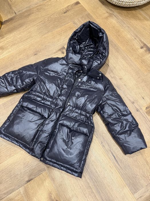 Продам зимову куртку Zara. 122 розміру