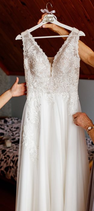 Suknia ślubna S/M Ivory