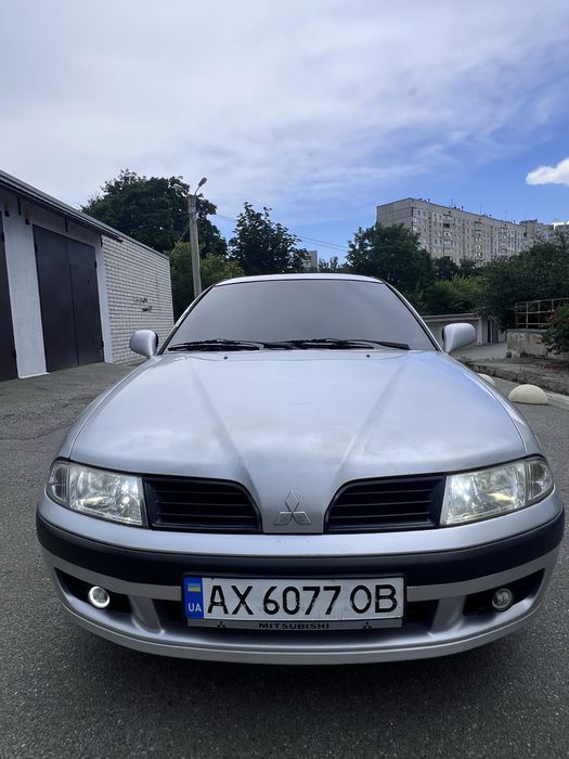 Продам Mitsubishi Carisma 2003 року випуску