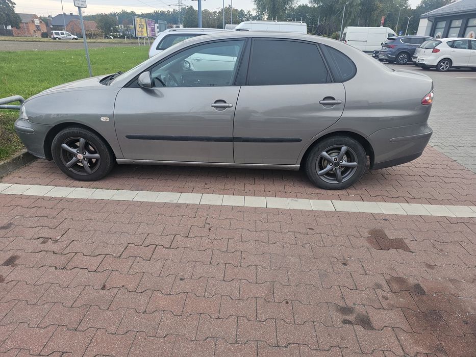 Seat Cordoba
