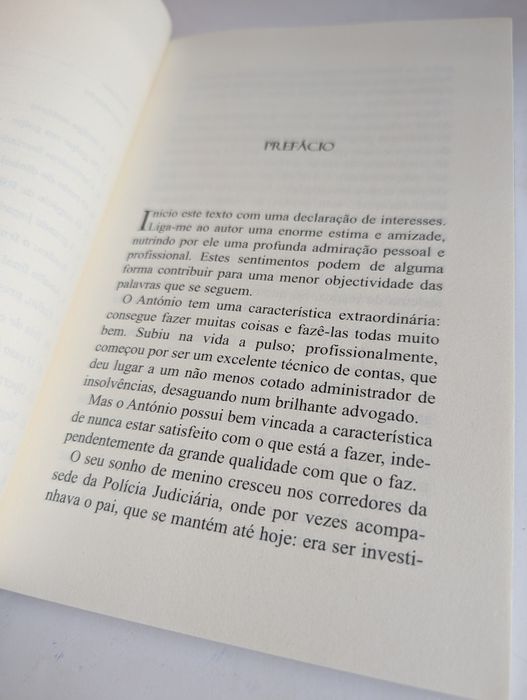 A vida de Vale e Azevedo