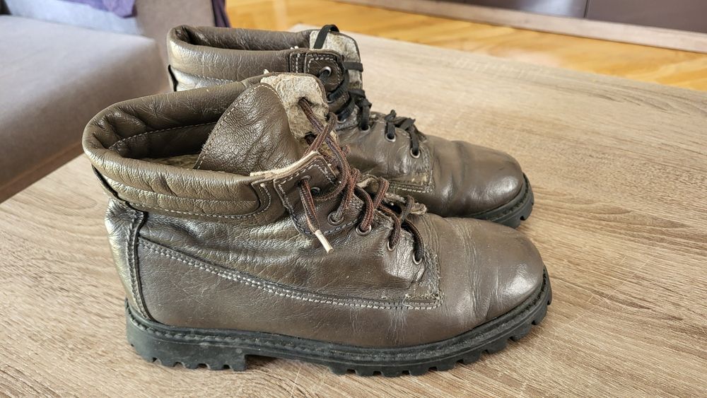 Traperki trzewiki glany skórzane ocieplane - rozm.40 (25 cm)