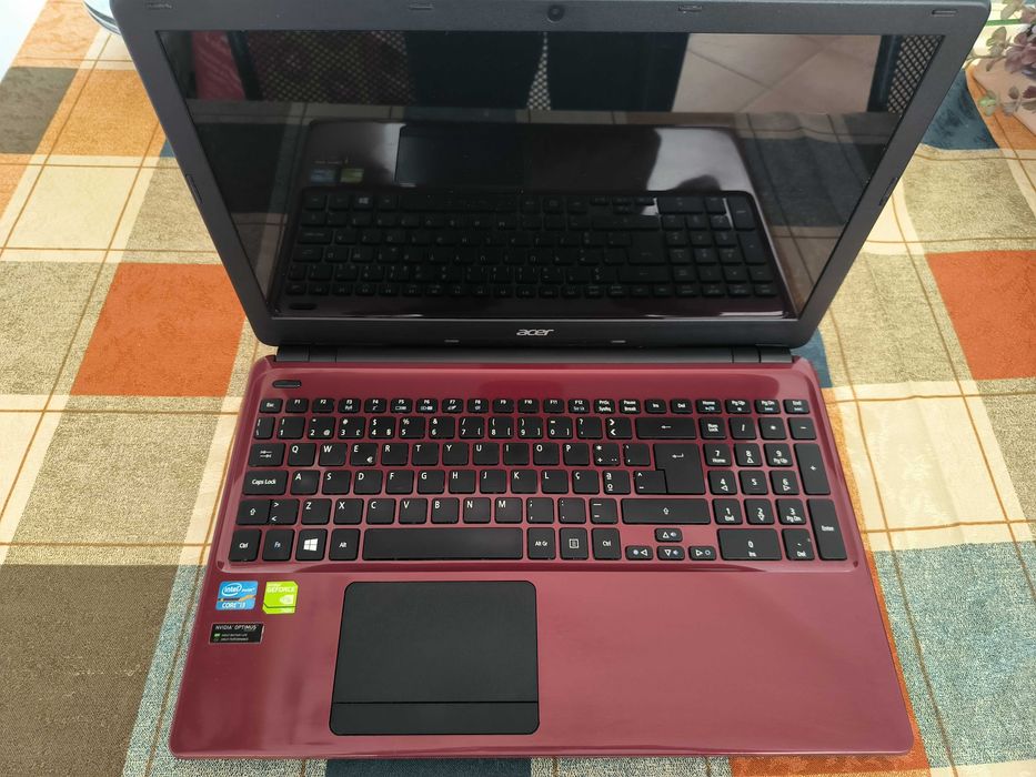 Acer E1-570G - i3