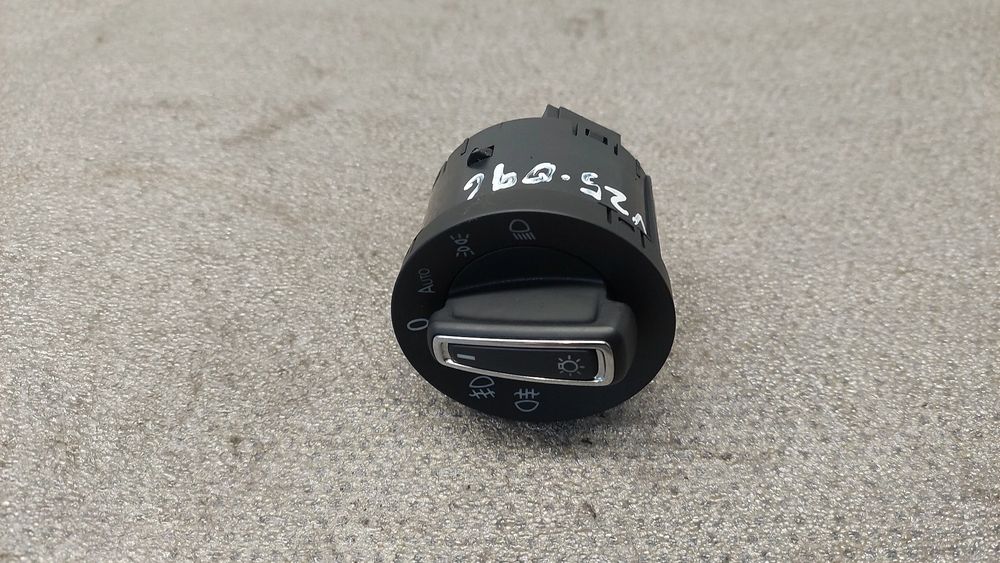 Manípulo de luzes SEAT Leon (5F1)