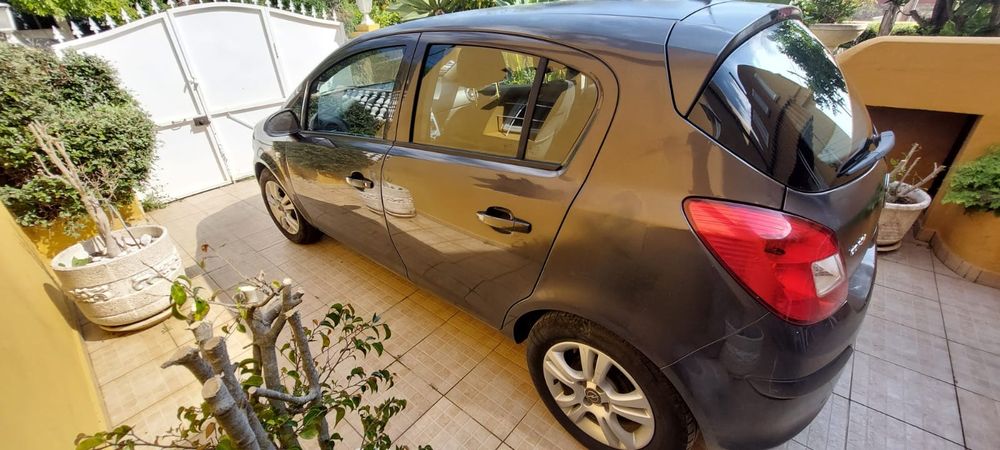 Opel Corsa 1.2 (2014) – Apenas 1 Dono – 119.000 km – Excelente Estado
