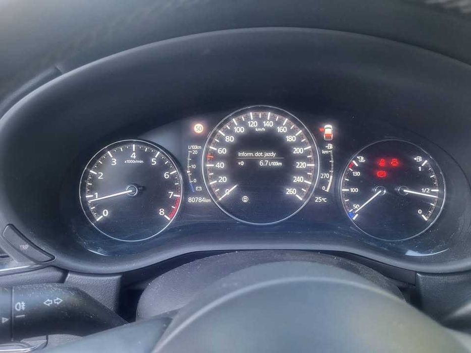 Samochód Mazda cx30 2023