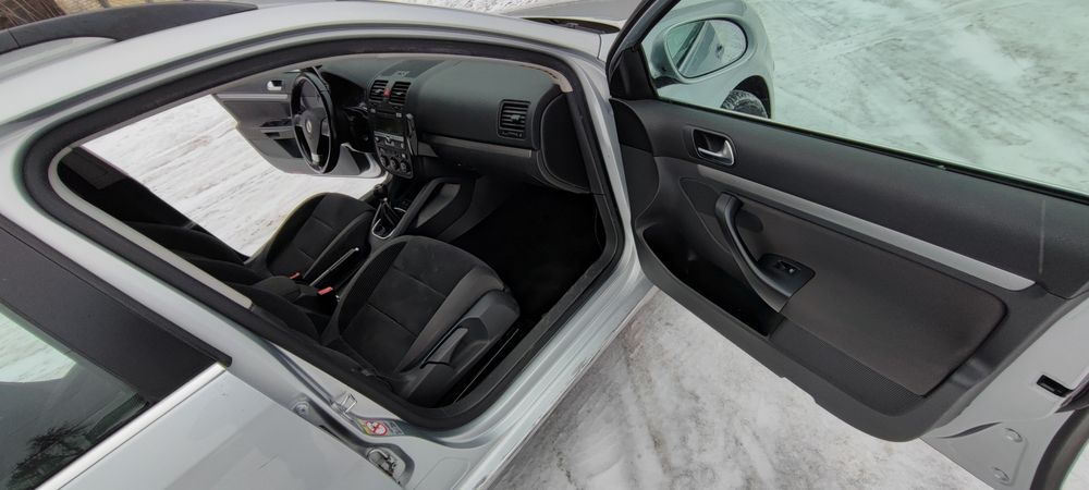 Volkswagen Golf V  2.0D 6-ст для ЗСУ