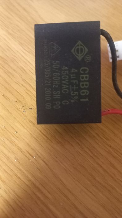 Condensador CBB61 4uF 450VAC 25/085/21