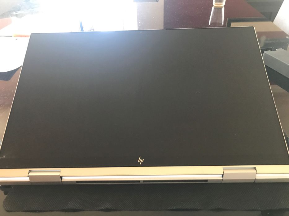 Computador HP Envy híbrido