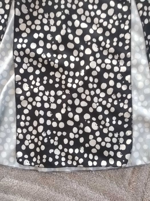 Spódnica z rozcięciem